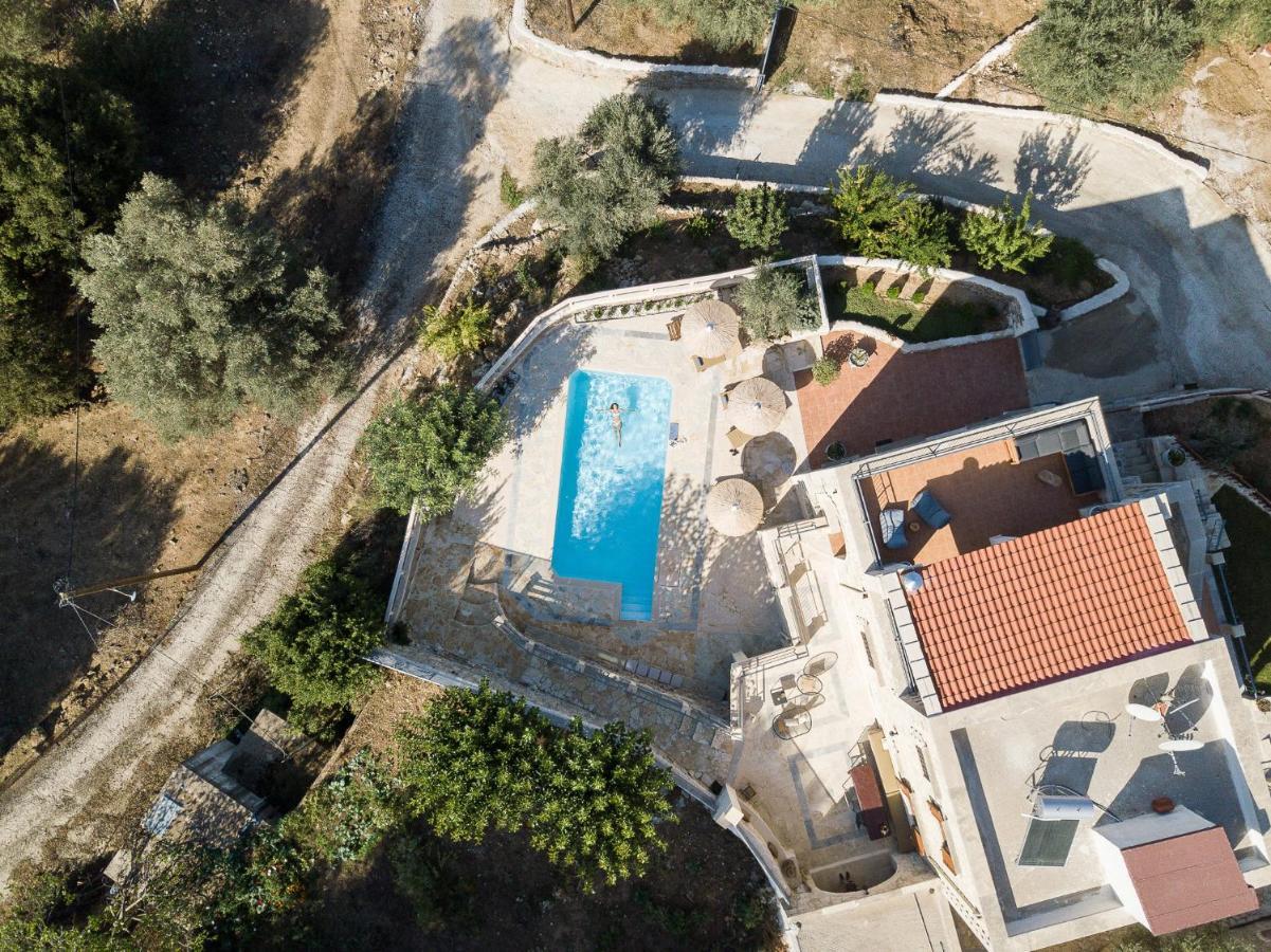 Prinus Country Retreat Apokoronas, Heated Pool, 13Km From The Sea Βίλα Embrosneros Εξωτερικό φωτογραφία